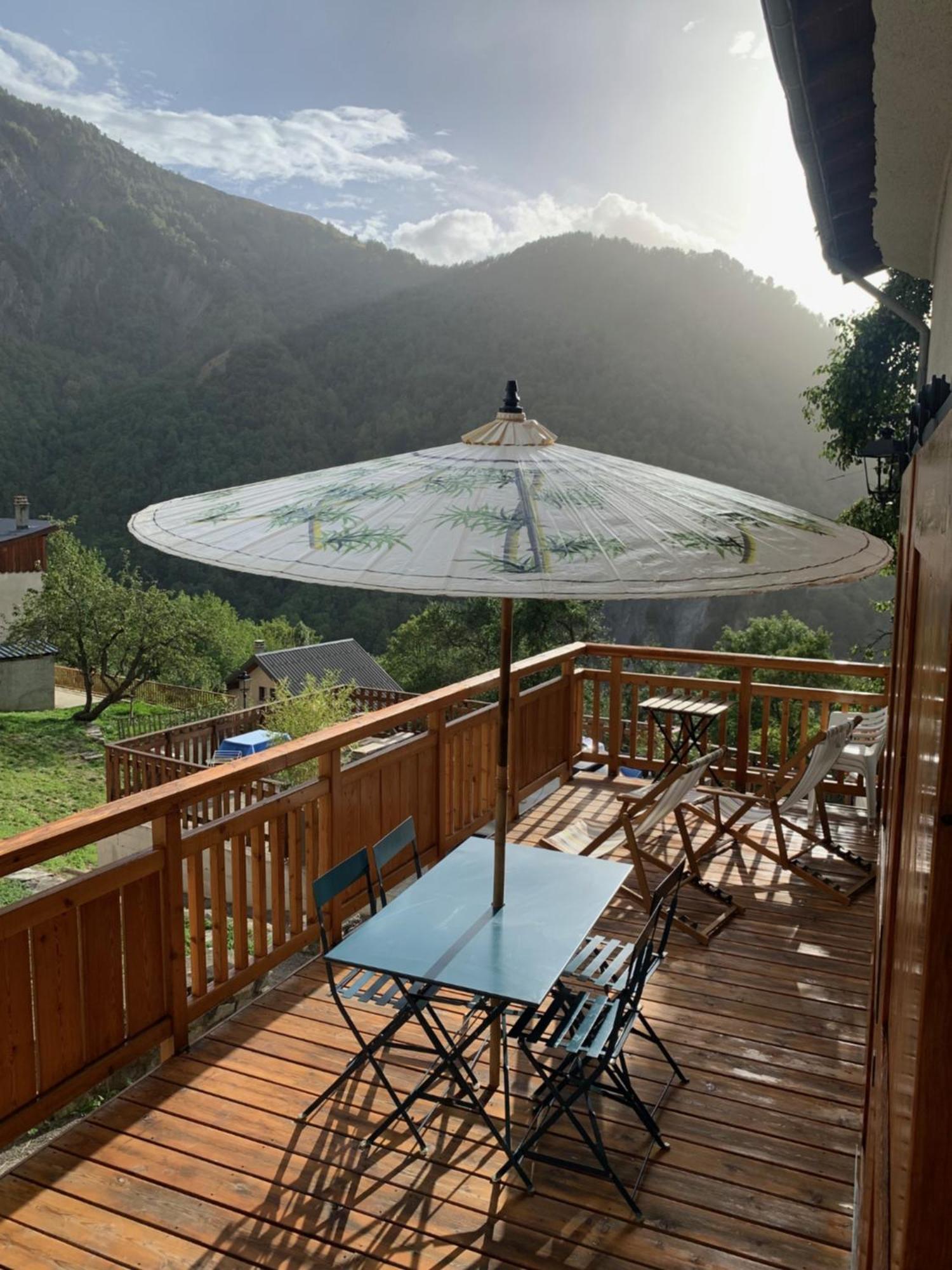 Le Sarana : 75M2, Calme, Belle Vue Avec Terrasse. Leilighet Les Deux Alpes Eksteriør bilde